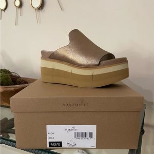 Naked Feet FLOW shoes